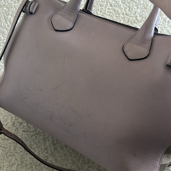 100% authentic Burberry Banner Bag in the shade orchid - Picture 12 of 15